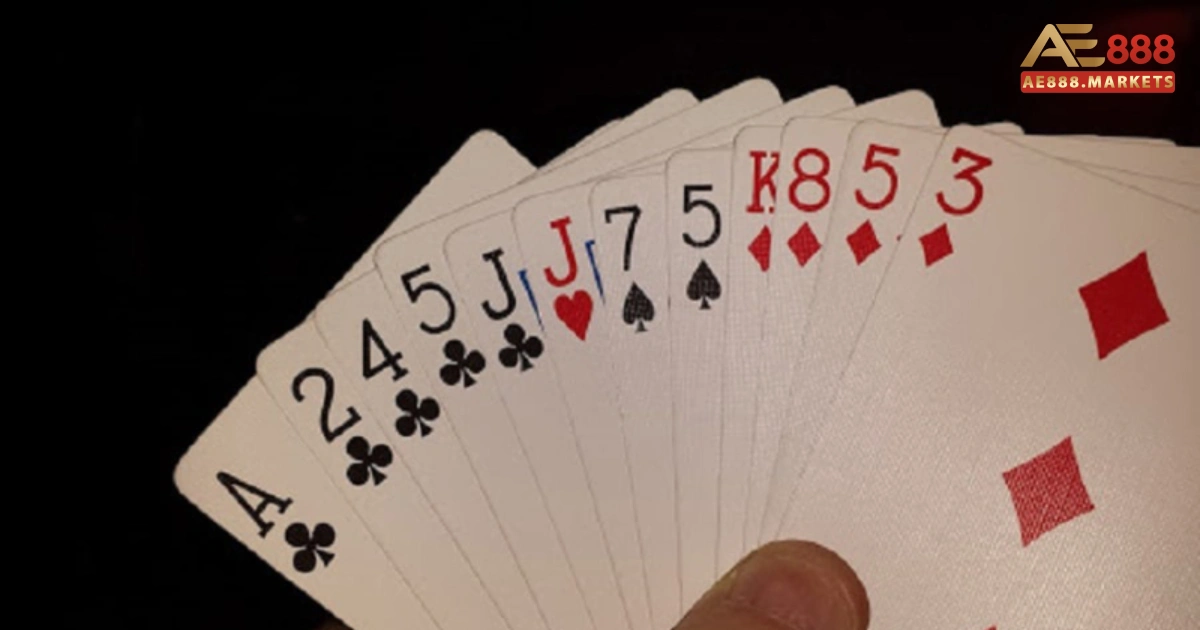 Cách Chơi Tiến Lên Luôn Thắng Tại AE888 – Mẹo Thực Chiến Hiệu Quả 2 Cách chơi Tiến Lên luôn thắng là một trong những điều mà nhiều người chơi bài mong muốn