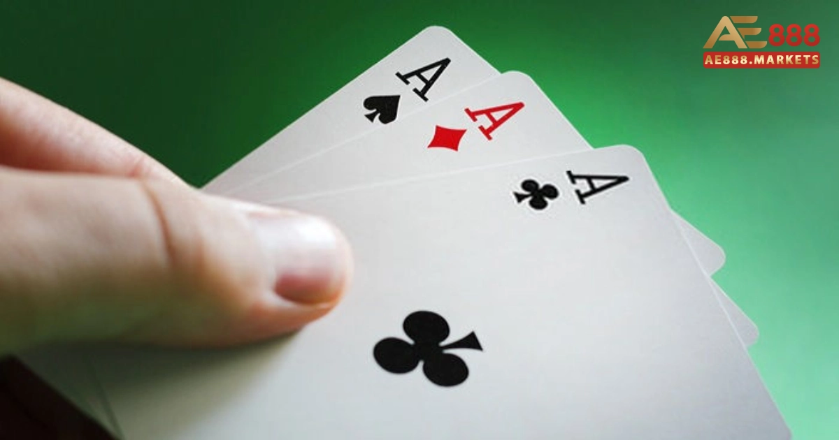 Cách Tính Điểm Bài Cào Tại AE888 – Hiểu Đúng Để Không “Bị Lừa” 4 Hãy luôn nhớ rằng, trong Bài Cào, tâm lý là yếu tố quyết định