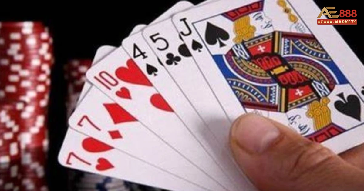 Cách Tính Điểm Liêng Tại AE888 – Hướng Dẫn Chuẩn Không Cần Chỉnh 3 Để ăn tiền từ các tổ hợp bài mạnh, bạn cần phải biết cách đặt cược hợp lý